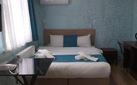 Blue Sail Hotel